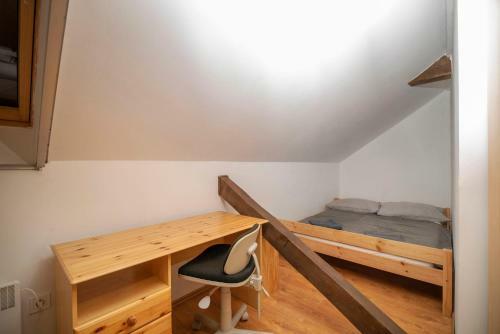 Apartamento Szobi Malomkert Lovarda