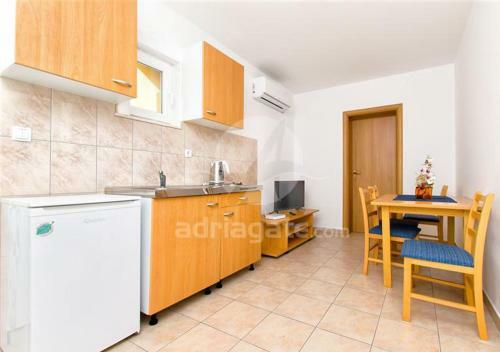 Apartments Iva