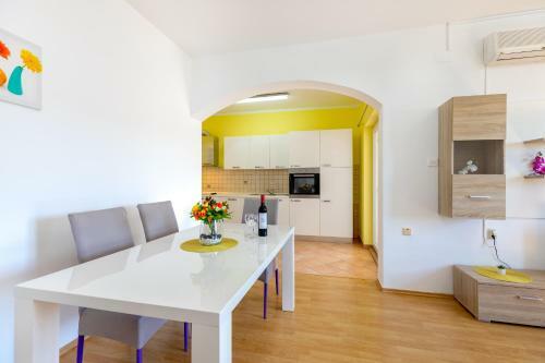 Apartments Villa Maja