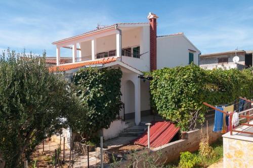 Apartments By The Sea Rogoznica - 15551