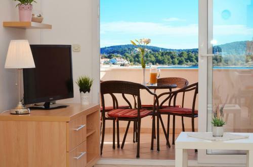 Apartmani Ba?i? Rogoznica
