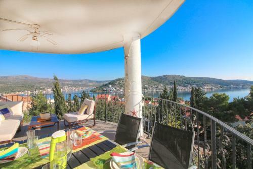Apartamentos Vistamar