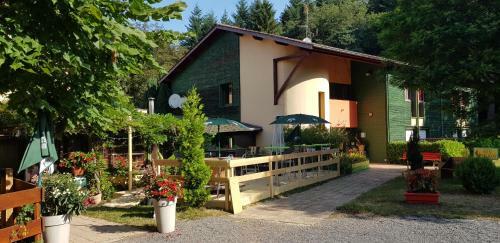 Hotel Le Pavillon