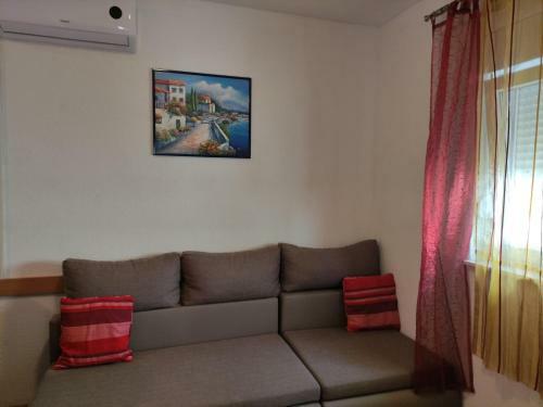 Apartmani Mara Rogoznica