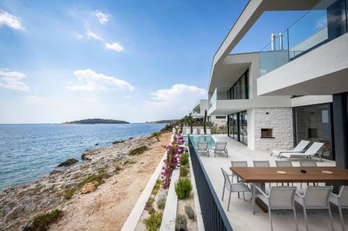 Animare Villas