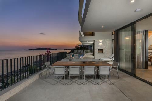 Animare Villas