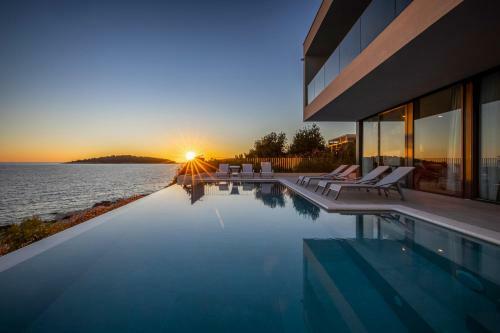 Animare Villas
