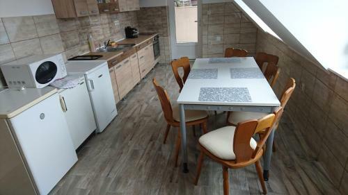 Hostal B�-la 2 Vend�gh�z