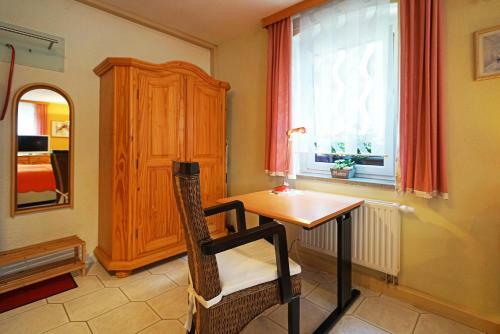 Apartamento Ferienwohnungen ?zur Alten Eiche?