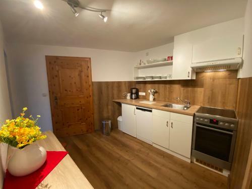 Hostal G�stehaus Alpina
