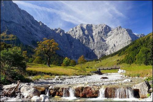 Hostal G�stehaus Alpina