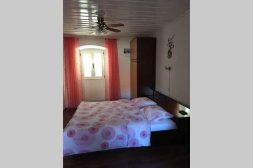 Apartman Knezovic