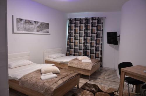 Bed & Breakfast Kleines Bahnhof Hotel
