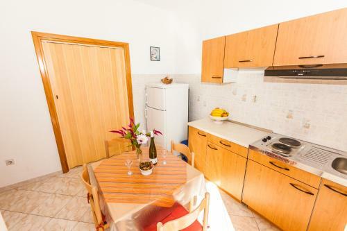Apartments Sumartin
