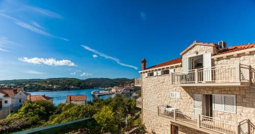 Apartments Sumartin