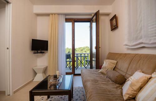 Luxury Villa Godi Star With Private Heated Pool, Staff - Concierge Service