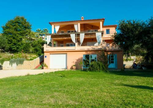 Apartments Villa Kristina