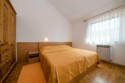Apartments Dedi?