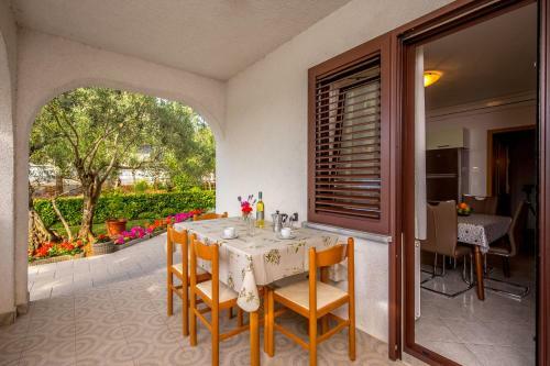 Apartamento Garden Paradise App