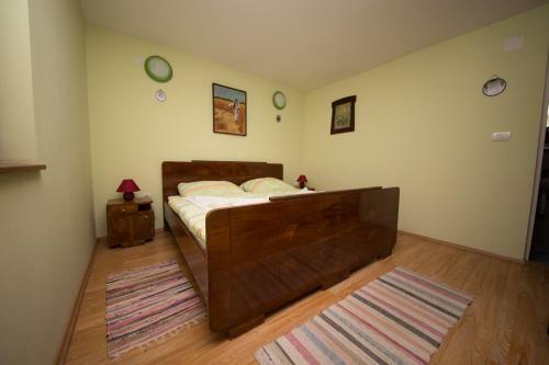 Hostal Acin Salas