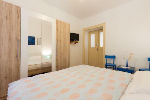 Hostal Affordable Apartment Near Amphiteatre