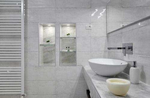 Gallery Apartment