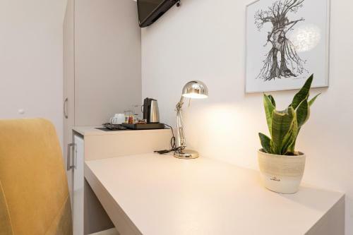 Hostal San Martino Rooms
