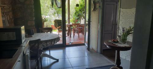 Patak Apartman, Diszel