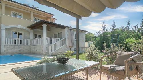 Holiday Home In Tinjan/istrien 38641