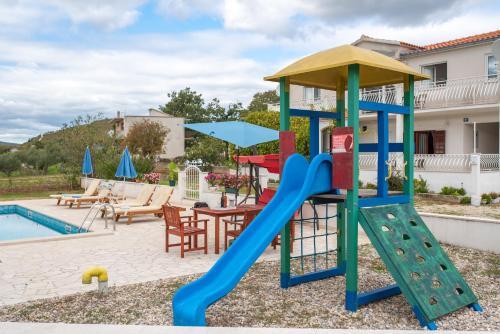 Apartamento Holiday Home Surrounded By Nature Near Omi?