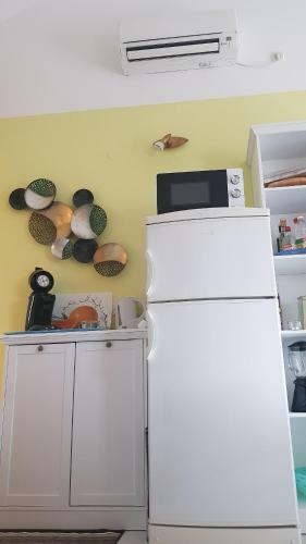 'mila By The Sea' Apartment