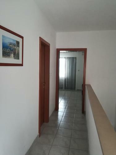 Apartments Galovi?