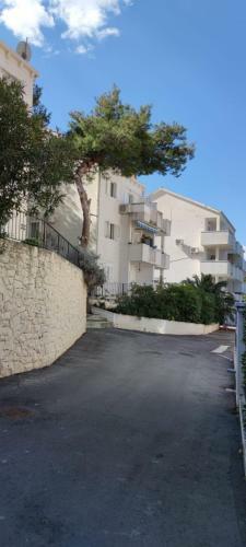 Apartman Luri