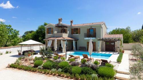 Villa Vila Gracia Patricia