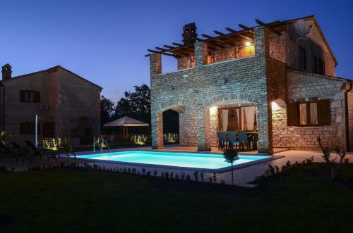 Villa Harmony In Paradise