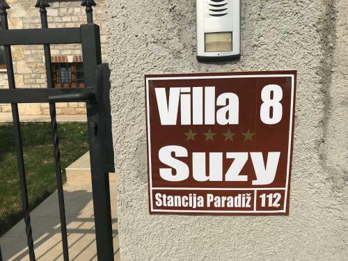 Villa Suzy With Heated Pool