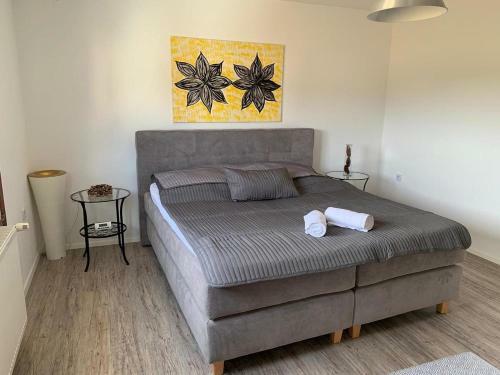 Ld Apartments White & Grey