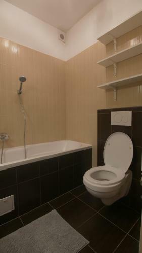 Tata Lakeside Apartment