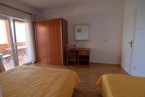 Apartments By The Sea Tkon, Pasman - 16589