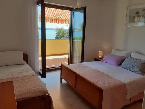 Apartments By The Sea Tkon, Pasman - 6262