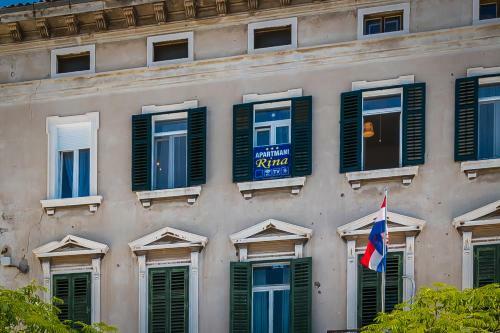 Hostal Apartmani Rina