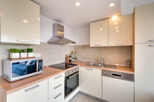 Apartamentos Croatica Suites Podsolarsko
