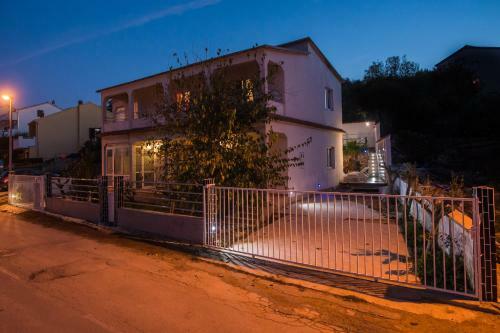 Holiday Home Palme Croatia