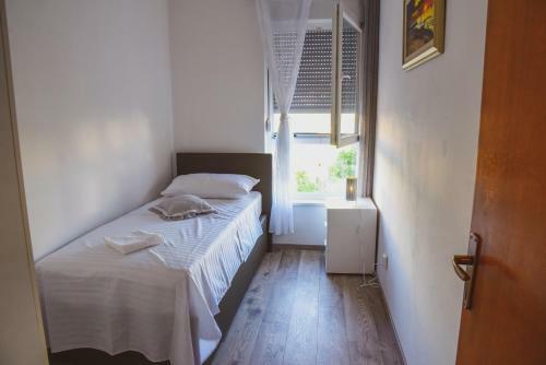 Arli Apartment