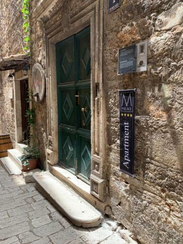 Apartamentos Palace M