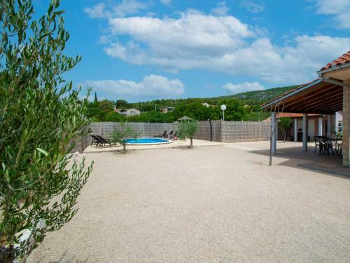 Holiday Home Nina