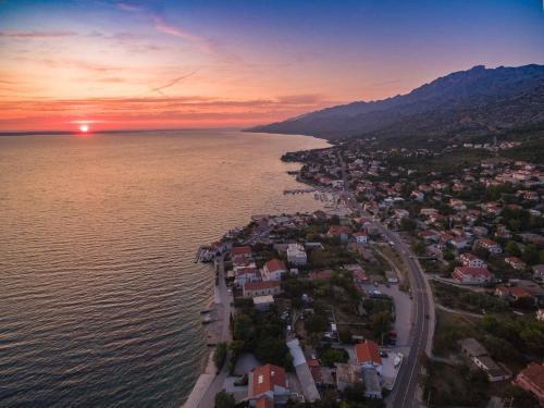 Apartment In Starigrad-paklenica 36685