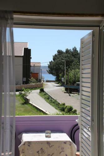 Apartments By The Sea Starigrad, Paklenica - 17772