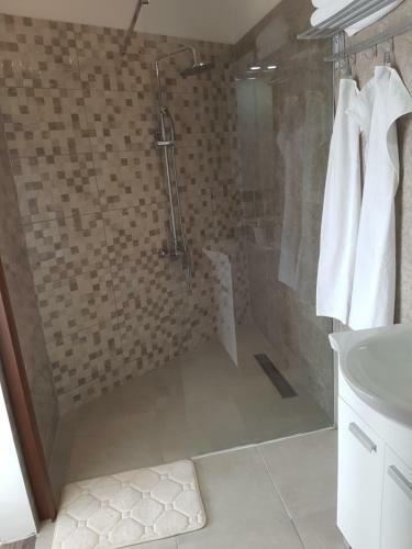 Hostal Vila Velvet
