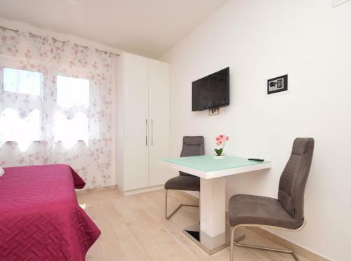 Hostal Villa Apartments Filip
